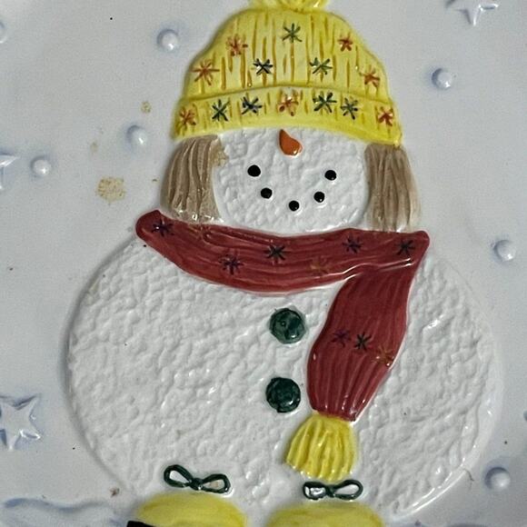 Pair of Snowfolk Snowman Plates - Picture 2 of 5